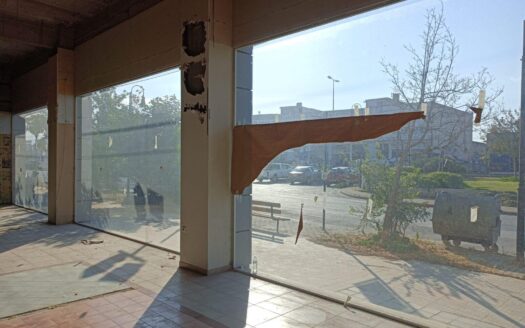 Ενοικιάζεται 3όροφο κτίριο Σωκράτους