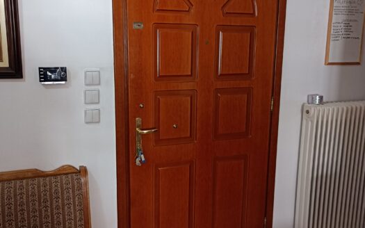 Πωλείται 3άρι οροφοδιαμέρισμα Άγιος Κωνσταντίνος