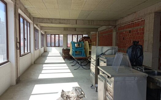 Ενοικίαζεται Γραφείο  320 τ.μ περιοχή Φρούριο