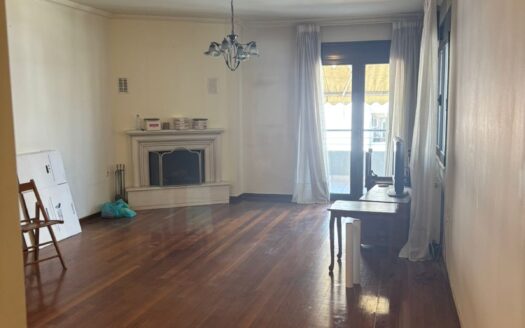 Πωλείται 3αρι 91τ.μ. στην πλατεία εβραίων